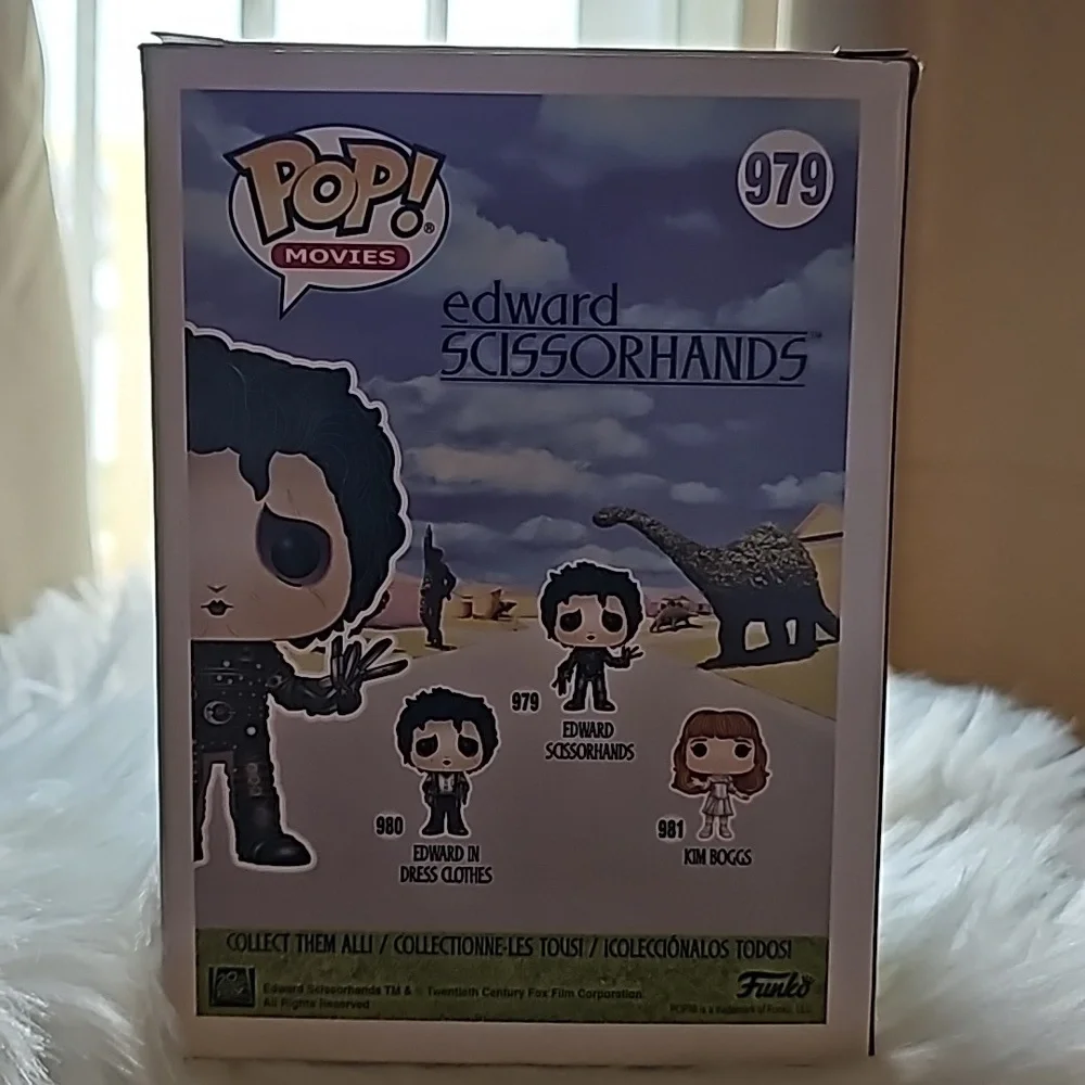 FUNKO POP EDWARD SCISSORHANDS - Picture 7 of 16
